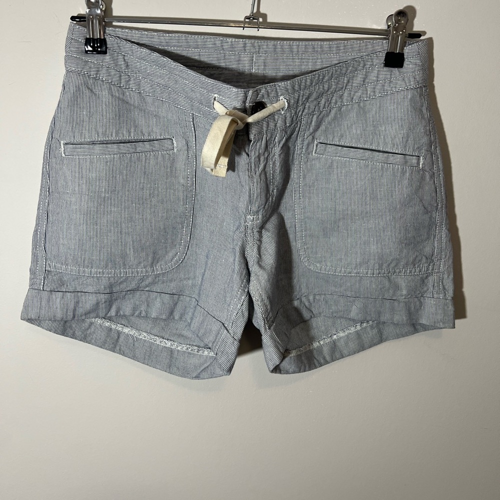 NWT The North face Wander Free Shorts